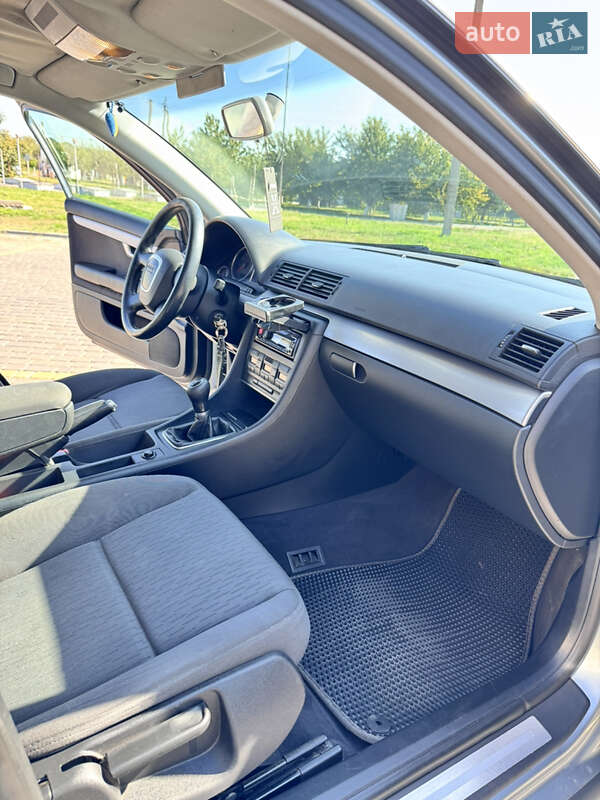 Седан Audi A4 2006 в Теофиполе фото 8 Седан Audi A4 2006 в Теофиполе