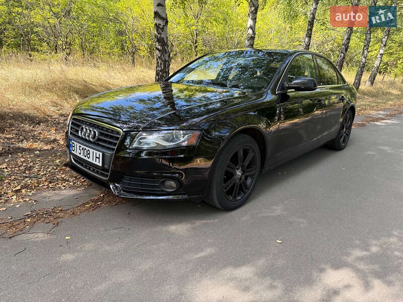 Седан Audi A4 2011 в 