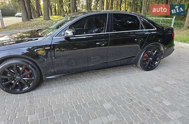 Седан Audi A4 2013 в 