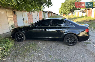 Седан Audi A4 2011 в 