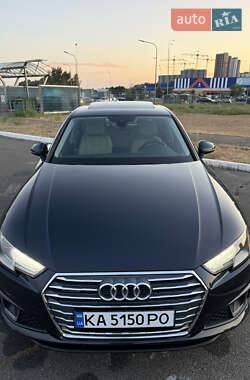Седан Audi A4 2015 в Киеве
