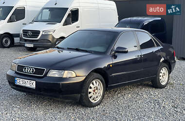 Седан Audi A4 1998 в Чернівцях