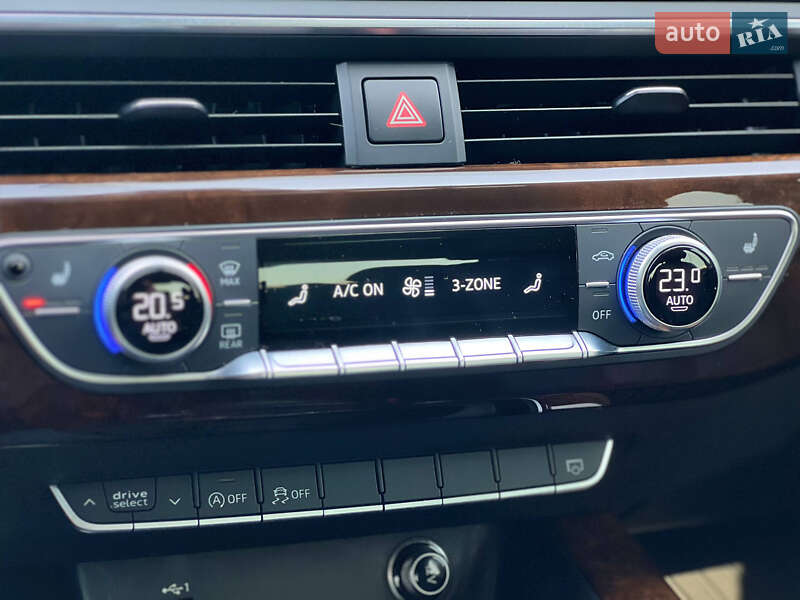 Седан Audi A4 2018 в Стрые