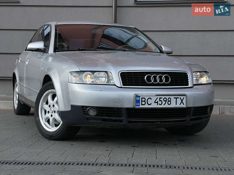 Седан Audi A4 2001 в 