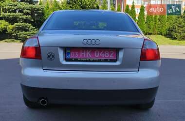 Седан Audi A4 2002 в 
