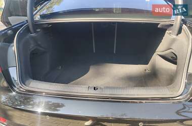Седан Audi A4 2016 в Киеве