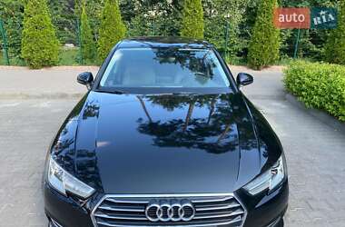 Седан Audi A4 2016 в Киеве