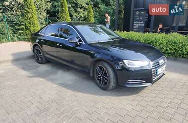 Седан Audi A4 2016 в Киеве