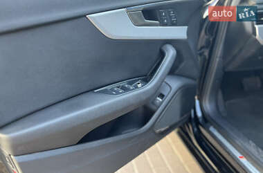Седан Audi A4 2017 в 