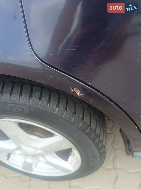 Седан Audi A4 1996 в Яворові