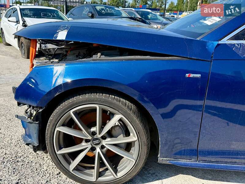 Седан Audi A4 2016 в Києві