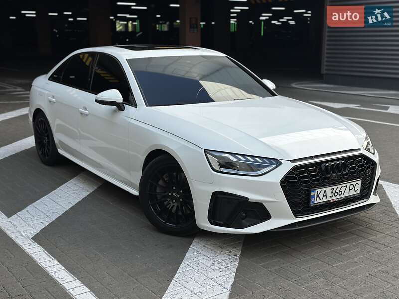 Audi A4 2022
