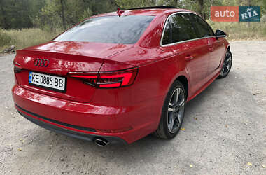 Седан Audi A4 2016 в Днепре