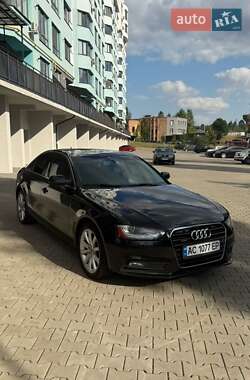 Седан Audi A4 2012 в 