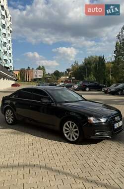 Седан Audi A4 2012 в 