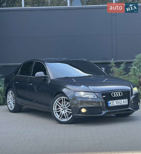 Седан Audi A4 2008 в 