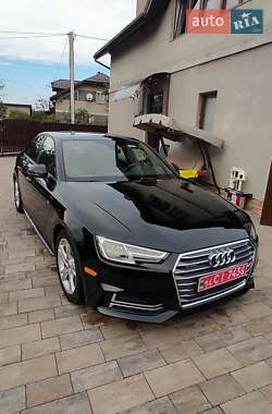 Седан Audi A4 2018 в 