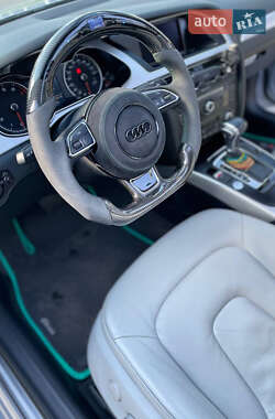 Седан Audi A4 2015 в 