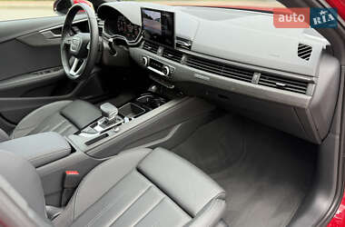 Седан Audi A4 2023 в 