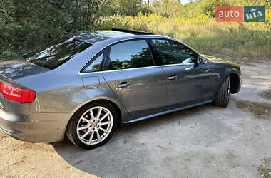 Седан Audi A4 2014 в Чайках