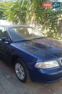 Универсал Audi A4 1998 в Николаеве