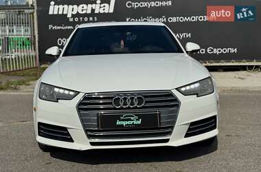 Седан Audi A4 2017 в 
