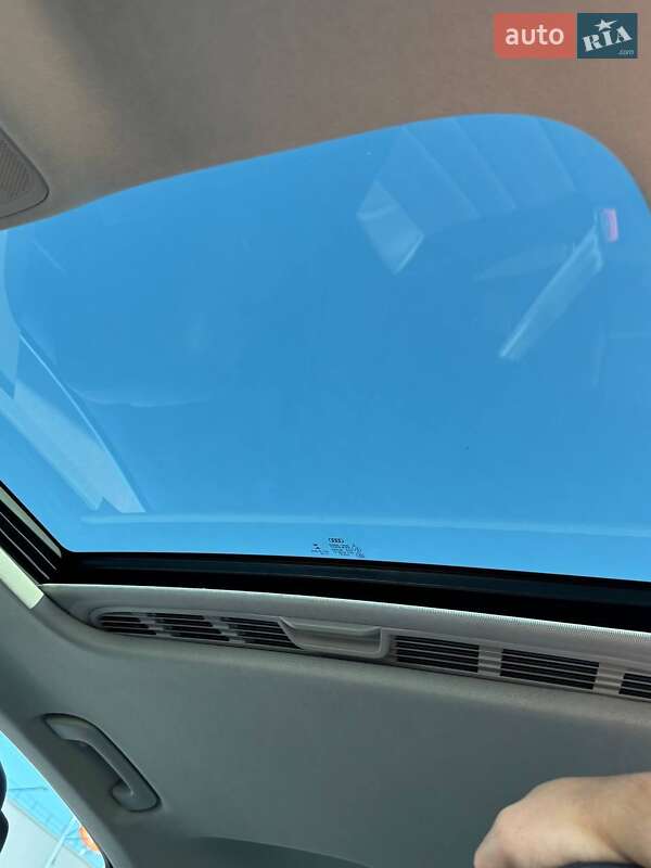 Седан Audi A4 2016 в Киеве фото 26 Седан Audi A4 2016 в Киеве