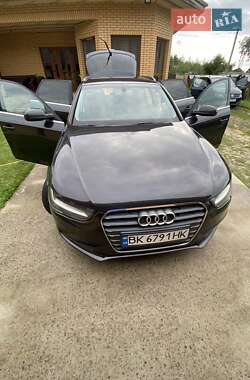 Универсал Audi A4 2012 в Березному
