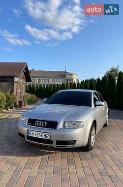 Седан Audi A4 2003 в 