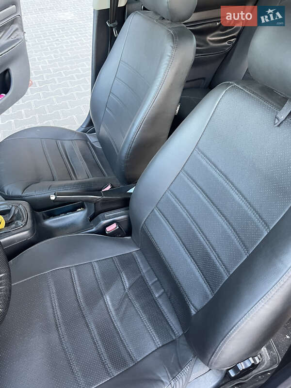 Седан Audi A4 1995 в Тернополе фото 9 Седан Audi A4 1995 в Тернополе