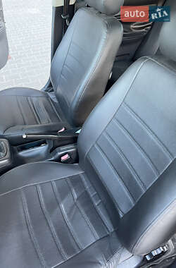 Седан Audi A4 1995 в 