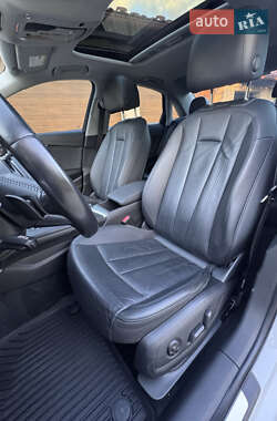 Седан Audi A4 2017 в 