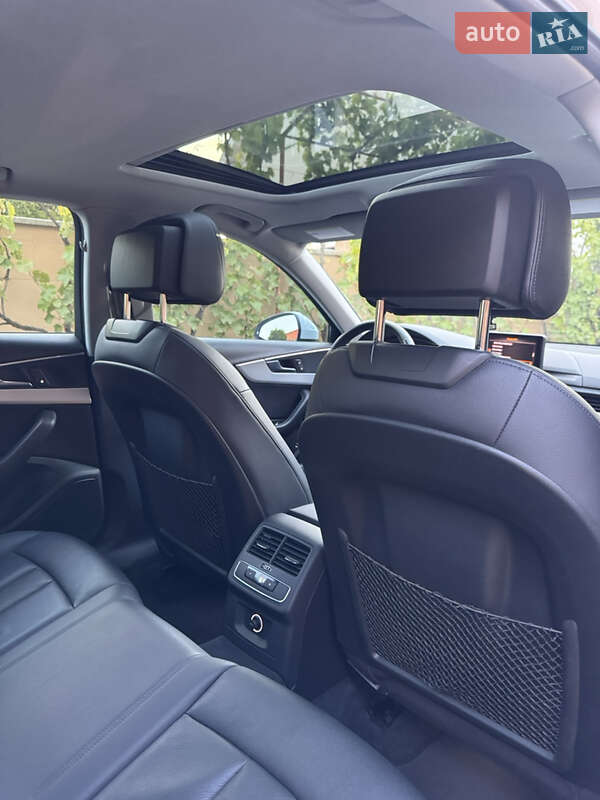 Седан Audi A4 2017 в Виноградове