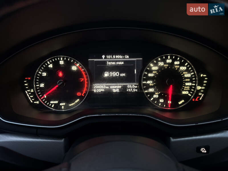 Седан Audi A4 2017 в Виноградове