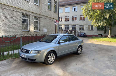 Седан Audi A4 2001 в 