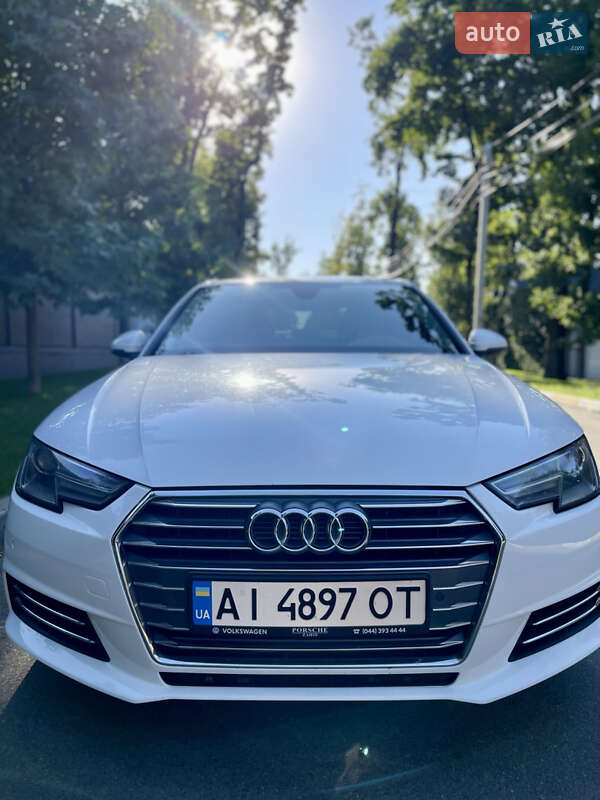 Седан Audi A4 2015 в Ірпені