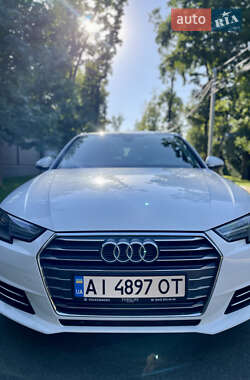 Седан Audi A4 2015 в 