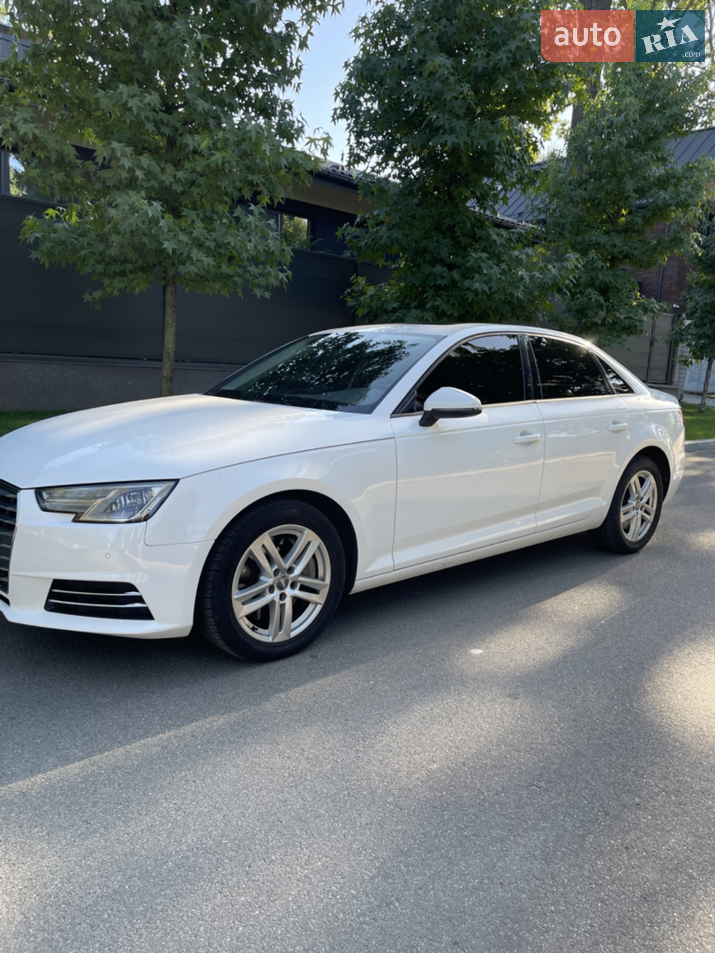 2015 Audi A4 - мініатюра 12