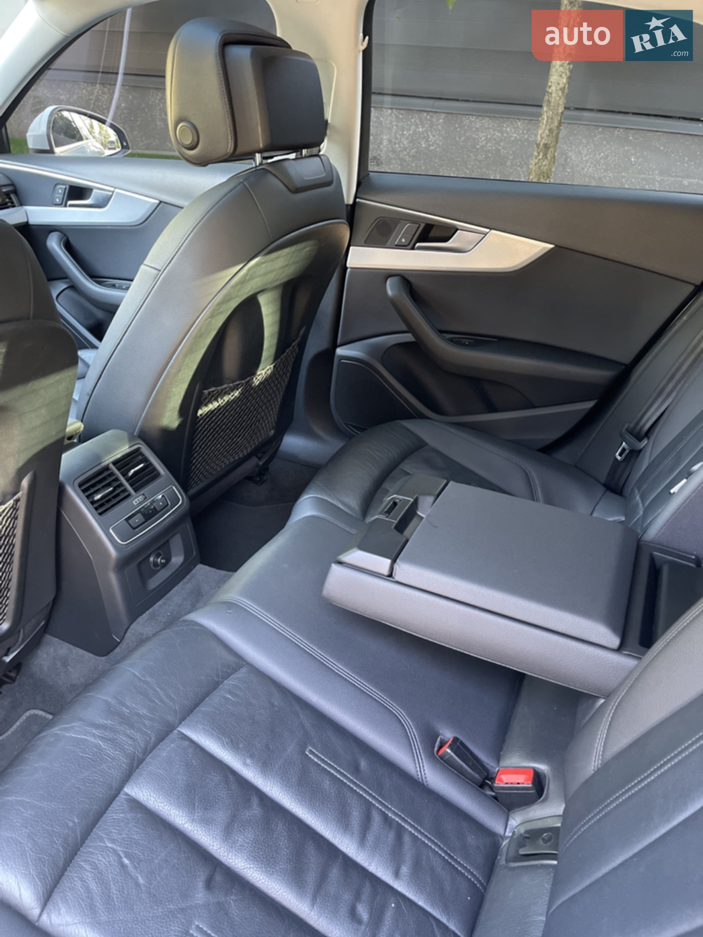 2015 Audi A4 - мініатюра 30