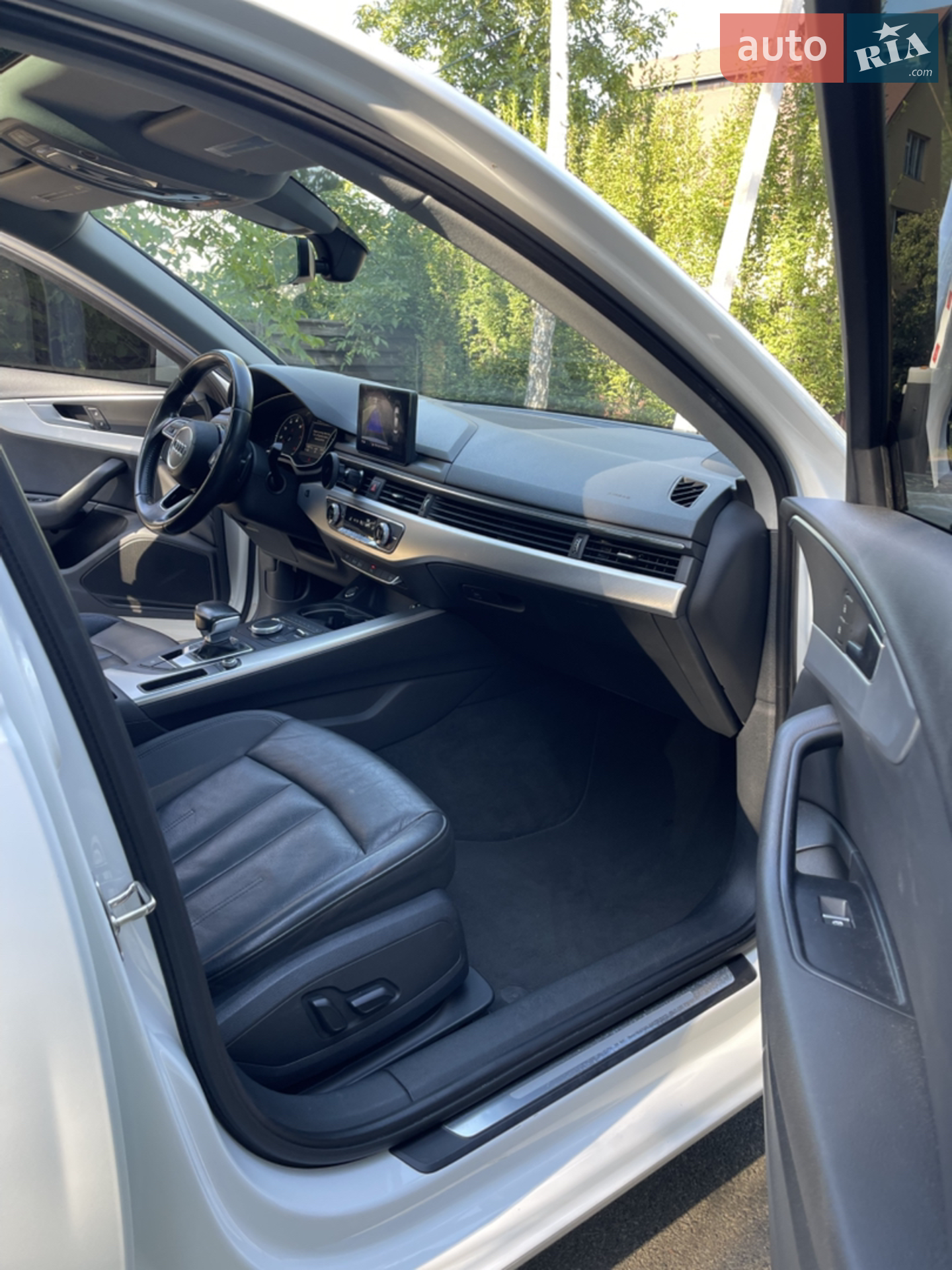 2015 Audi A4 - мініатюра 32