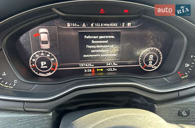 Седан Audi A4 2017 в 