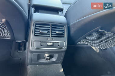 Седан Audi A4 2016 в 