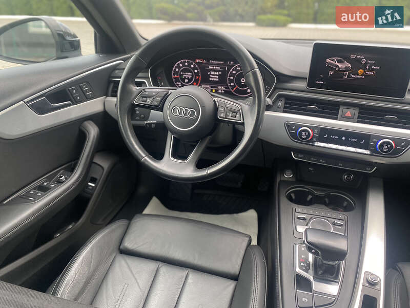 Седан Audi A4 2019 в Луцке