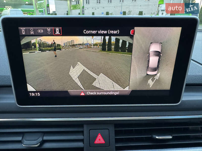 Седан Audi A4 2016 в Киеве