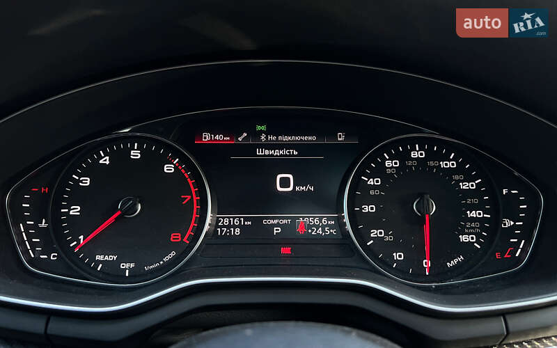 Седан Audi A4 2023 в Львове