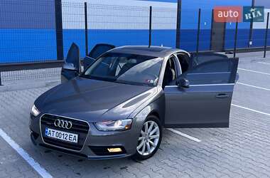 Седан Audi A4 2012 в 