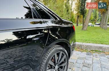 Седан Audi A4 2017 в 