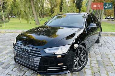 Седан Audi A4 2017 в 
