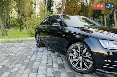 Седан Audi A4 2017 в 