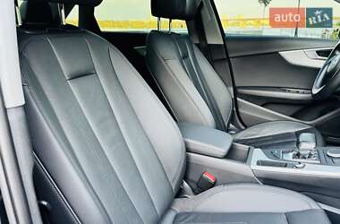 Седан Audi A4 2017 в 